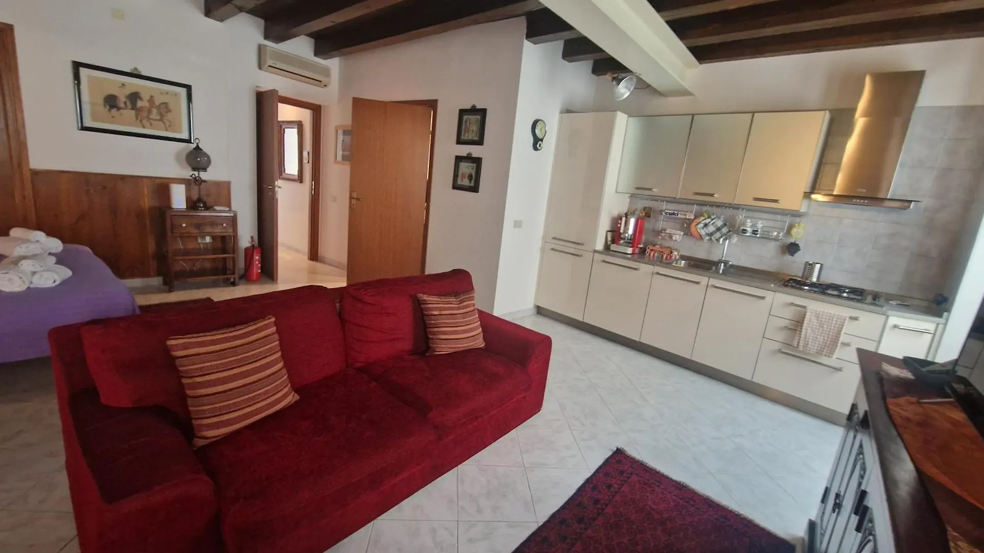 Massimo Central Flat Palermo